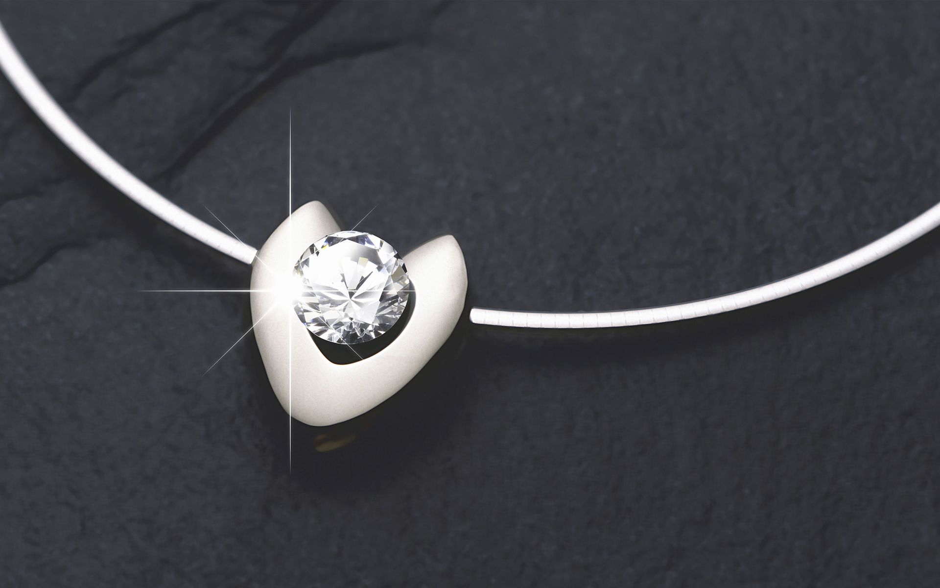 Jewelry Cleaning & Polishing